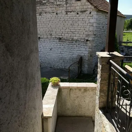 Cleuna * Livno